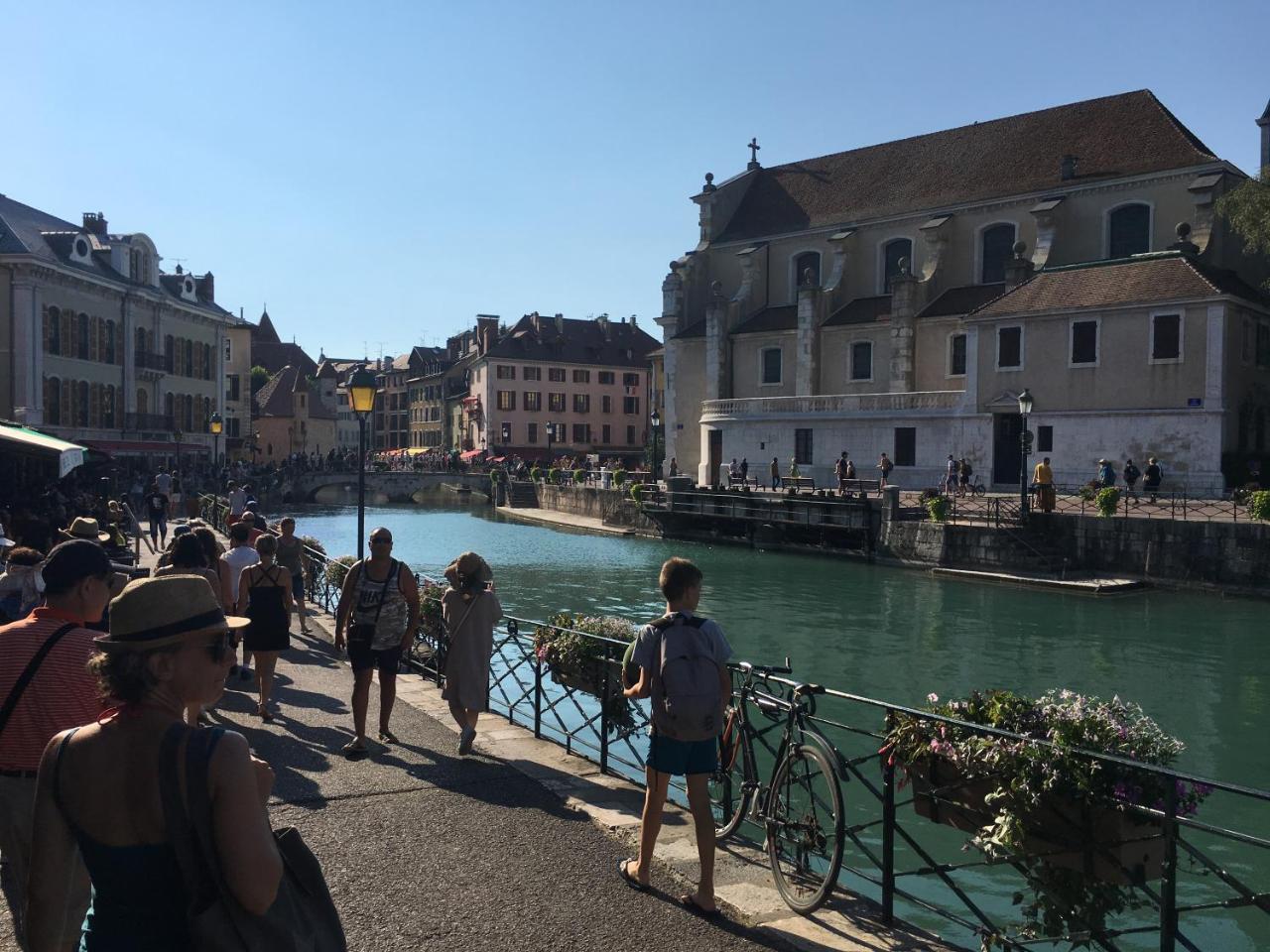 Carpe Diem Annecy Eksteriør bilde
